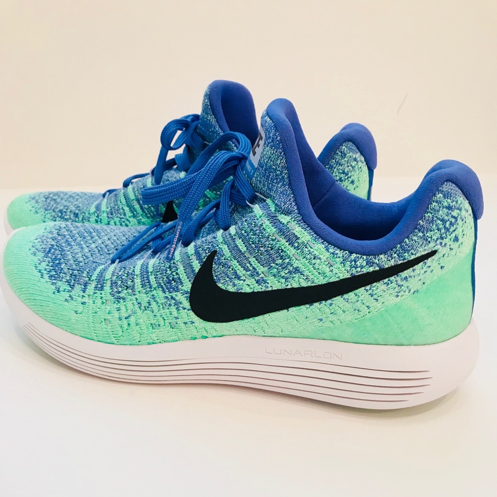 👟⭐️LIKE NEW👟⭐️Women’s NIKE Lunarepic Flyknit 2